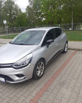 Renault Clio cena 38900 przebieg: 92000, rok produkcji 2018 z Śrem małe 29